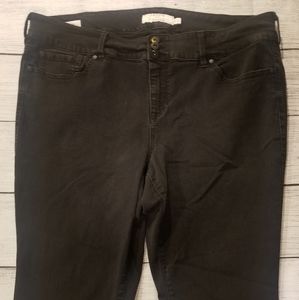 Torrid size 24 black jeggings.